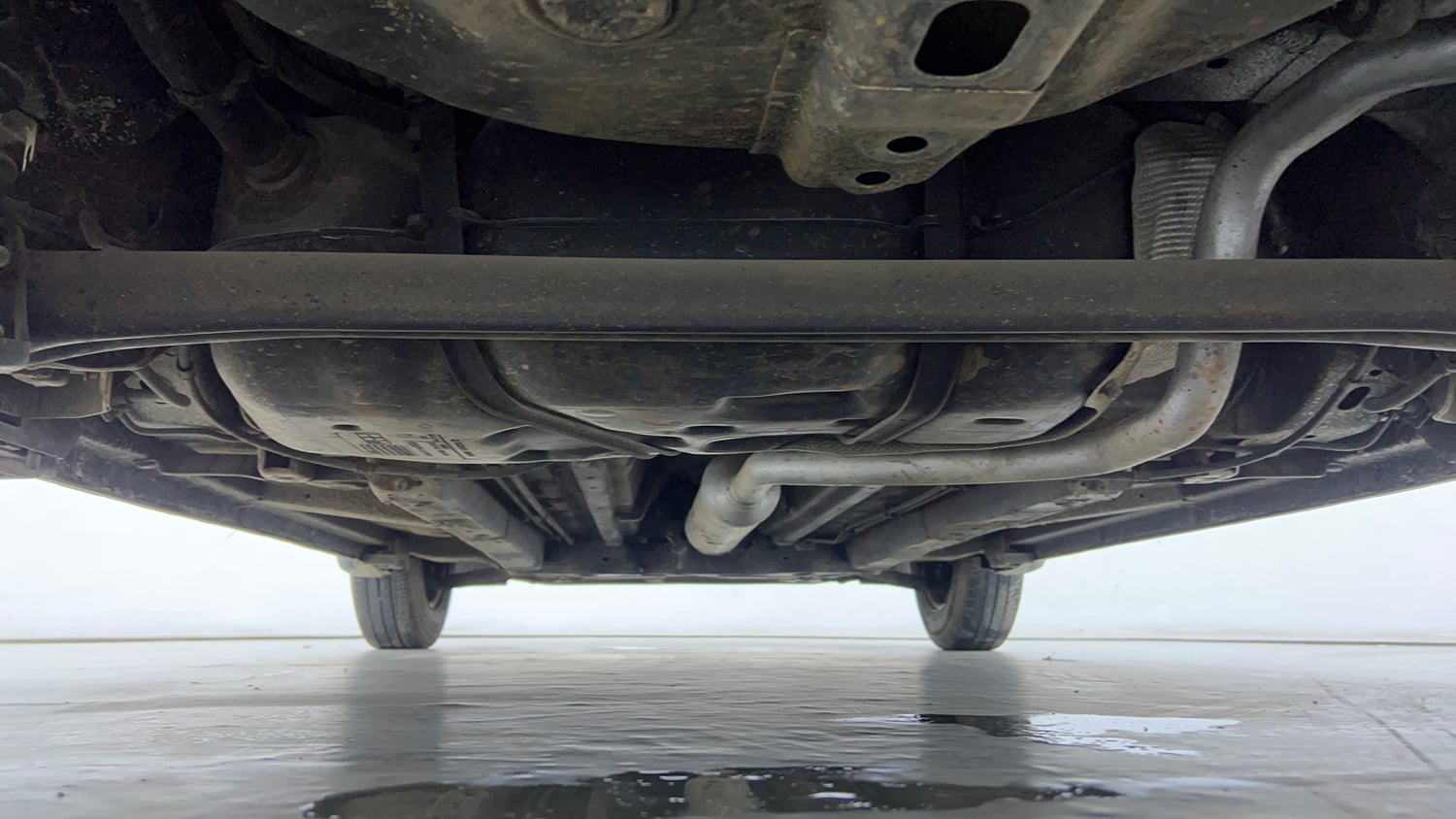 Used 2012 Maruti Suzuki Swift VXi Petrol Manual extra REAR UNDERBODY VIEW (TAKEN FROM REAR)