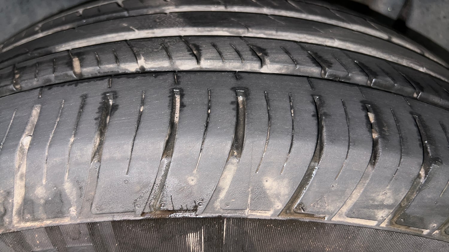 Used 2023 Tata Harrier XZA Plus (O) Diesel Automatic tyres RIGHT REAR TYRE TREAD VIEW
