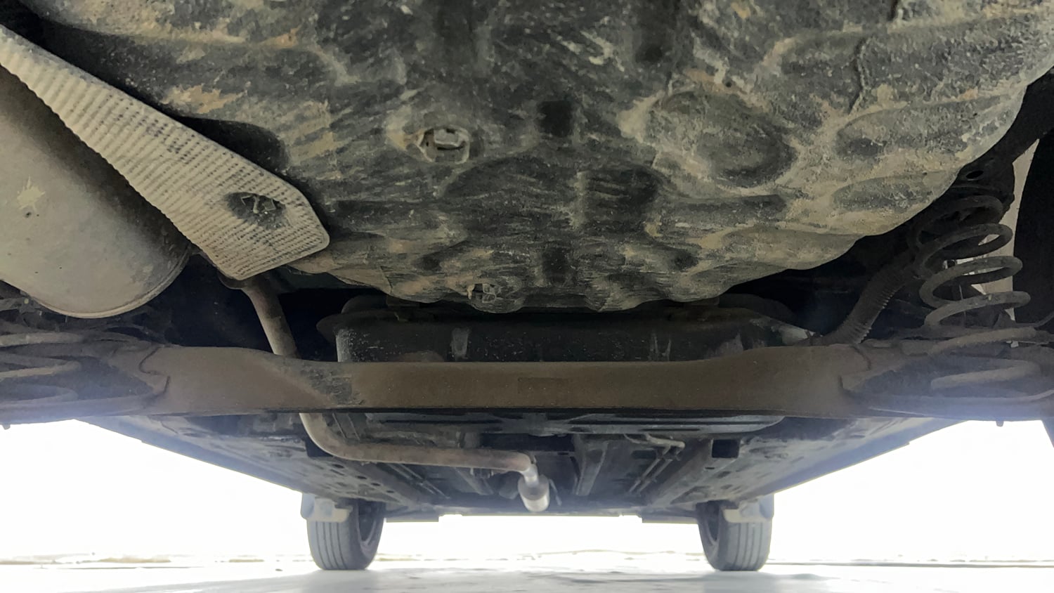 Used 2024 Nissan Magnite XE AMT Petrol Automatic extra REAR UNDERBODY VIEW (TAKEN FROM REAR)