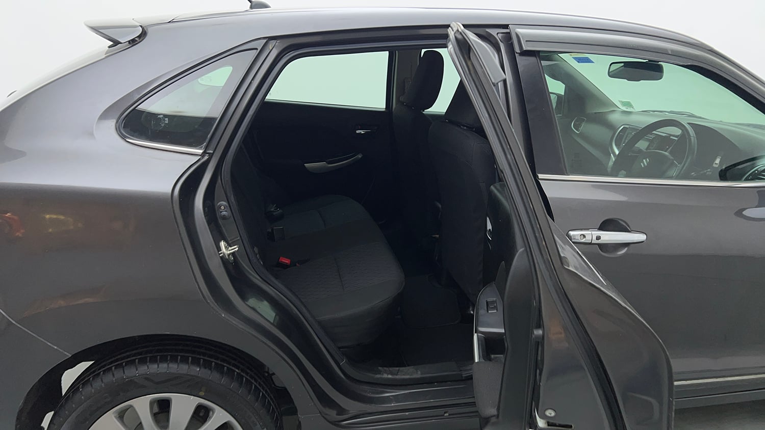 Used 2018 Maruti Suzuki Baleno Zeta 1.2 AT Petrol Automatic interior RIGHT SIDE REAR DOOR CABIN VIEW