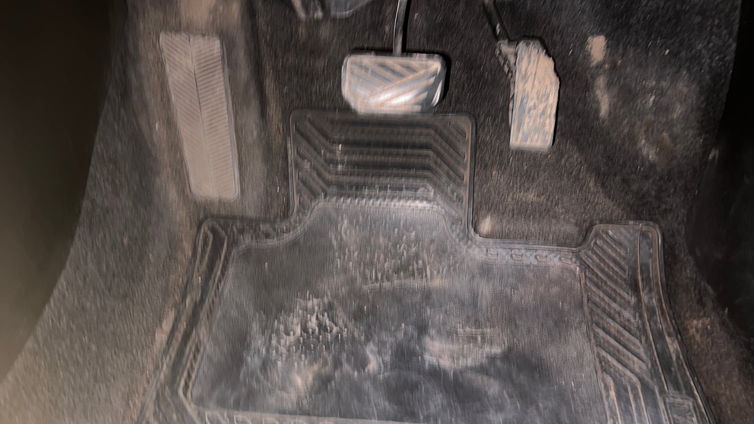 Used 2020 Maruti Suzuki XL6 Alpha AT Petrol Petrol Automatic interior PEDALS VIEW