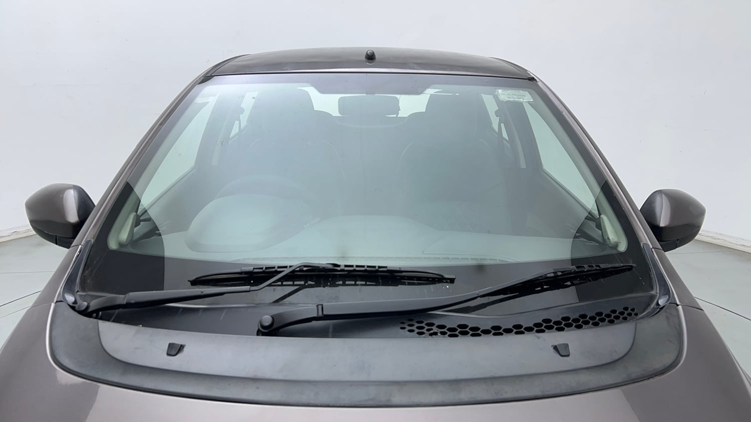 Used 2019 Tata Tiago XM CNG (Outside Fitted) Cng Manual exterior FRONT WINDSHIELD VIEW