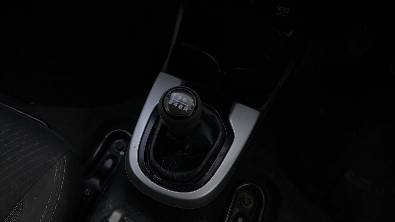 Used 2017 Honda WR-V VX MT Diesel Diesel Manual interior GEAR  KNOB VIEW