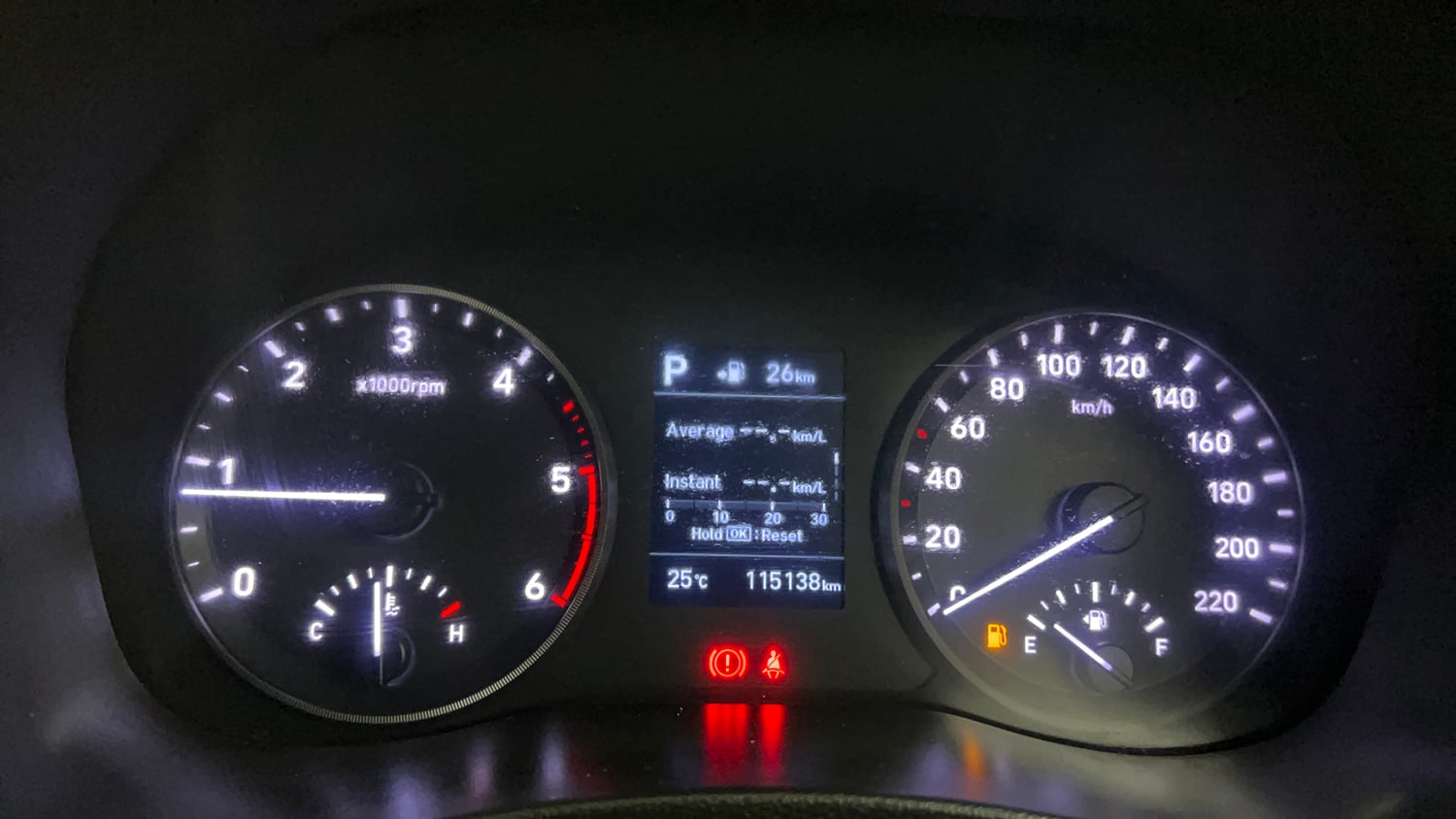 Used 2019 Hyundai Verna SX (O) 1.6 CRDi  AT Diesel Automatic interior CLUSTERMETER VIEW