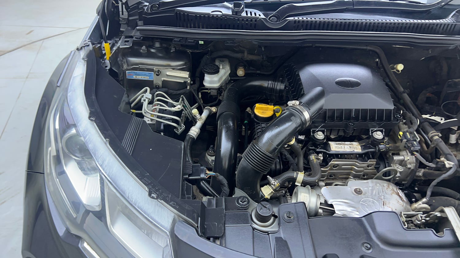 Used 2020 Tata Nexon XZ Plus (O) Petrol Manual engine ENGINE RIGHT SIDE VIEW