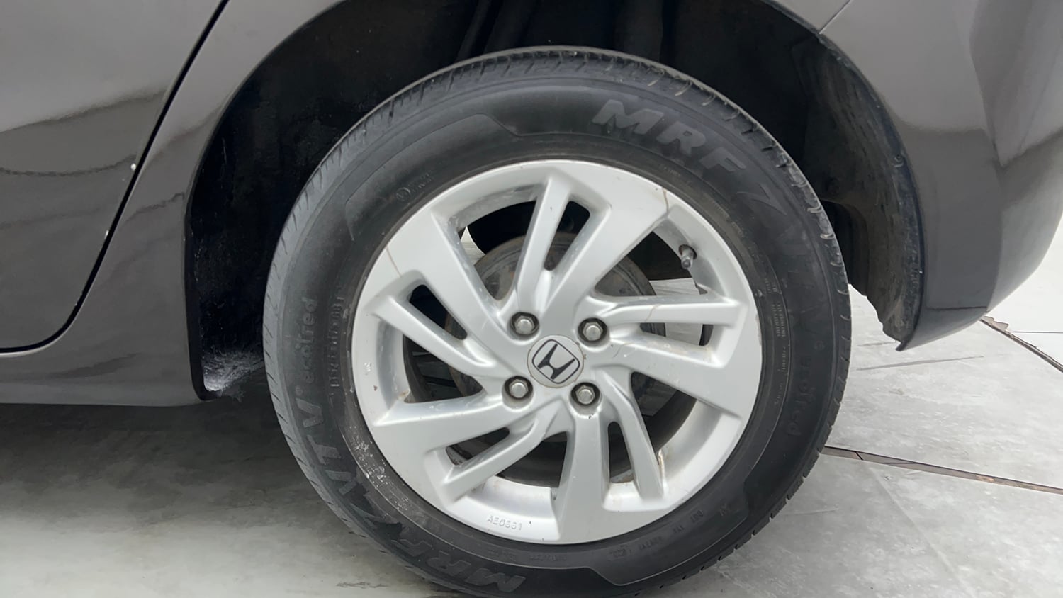 Used 2016 Honda Jazz VX Petrol Petrol Manual tyres LEFT REAR TYRE RIM VIEW