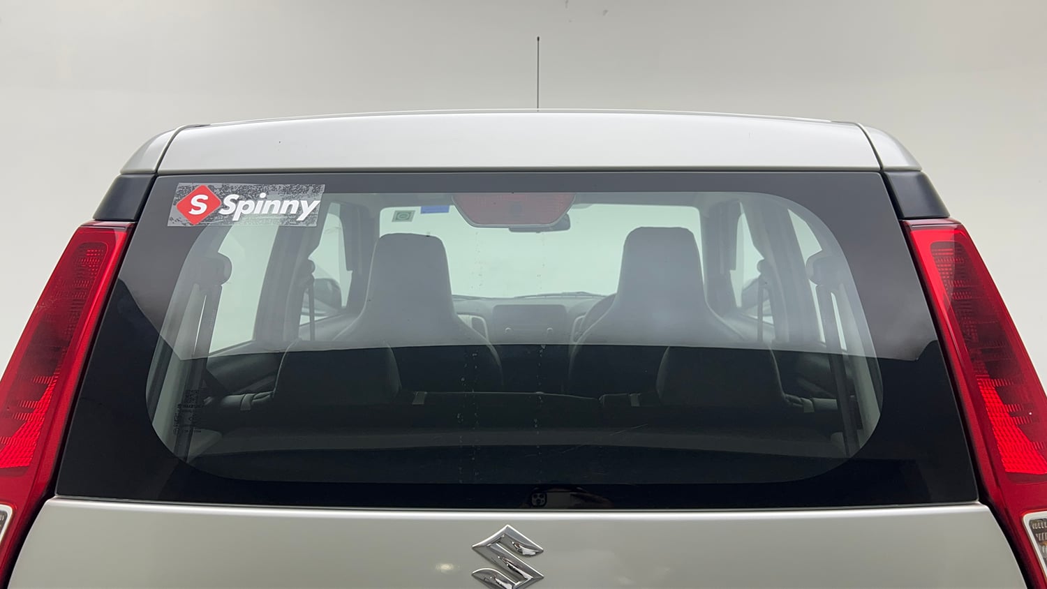 Used 2023 Maruti Suzuki Wagon R VXI 1.0 Petrol Manual exterior BACK WINDSHIELD VIEW