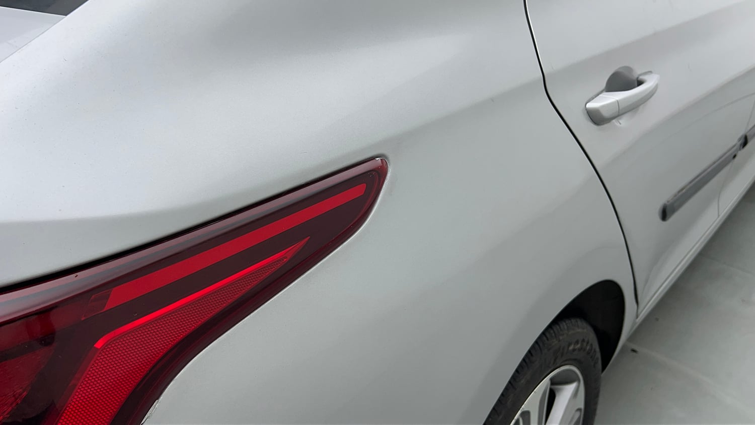 Used 2018 Hyundai Verna SX 1.6 VTVT Petrol Manual dents MINOR SCRATCH
