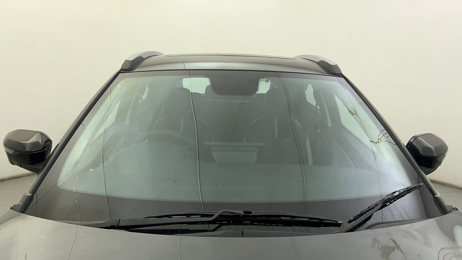 Used 2025 Tata Nexon Creative Plus S 1.2 Revotron Petrol  6MT Petrol Manual exterior FRONT WINDSHIELD VIEW