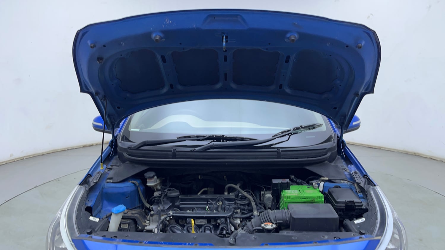 Used 2017 Hyundai Elite i20 Sportz 1.2 Petrol Manual engine ENGINE & BONNET OPEN FRONT VIEW