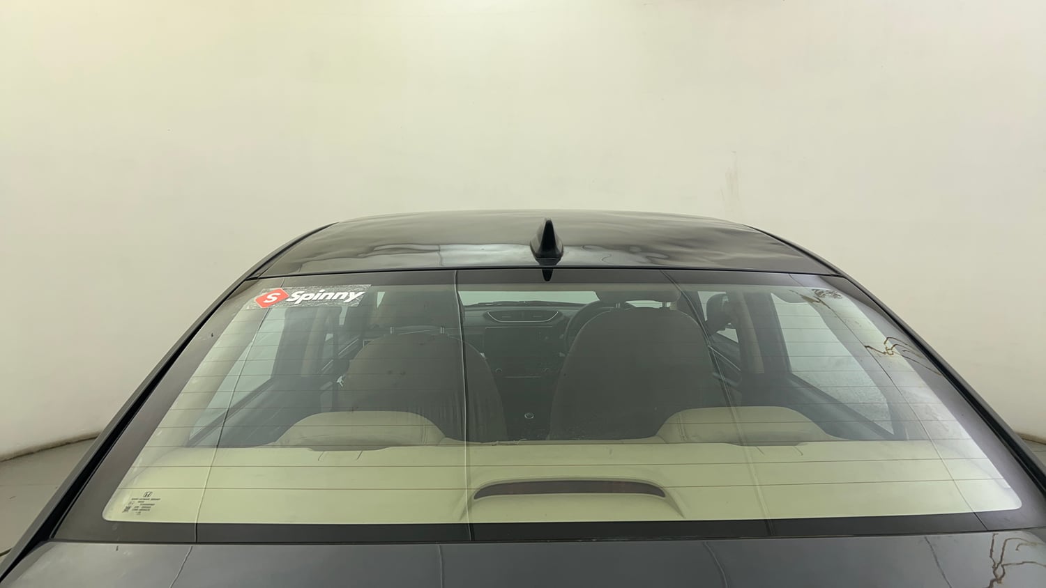 Used 2023 Honda Amaze VX MT 1.2 Petrol Petrol Manual exterior BACK WINDSHIELD VIEW