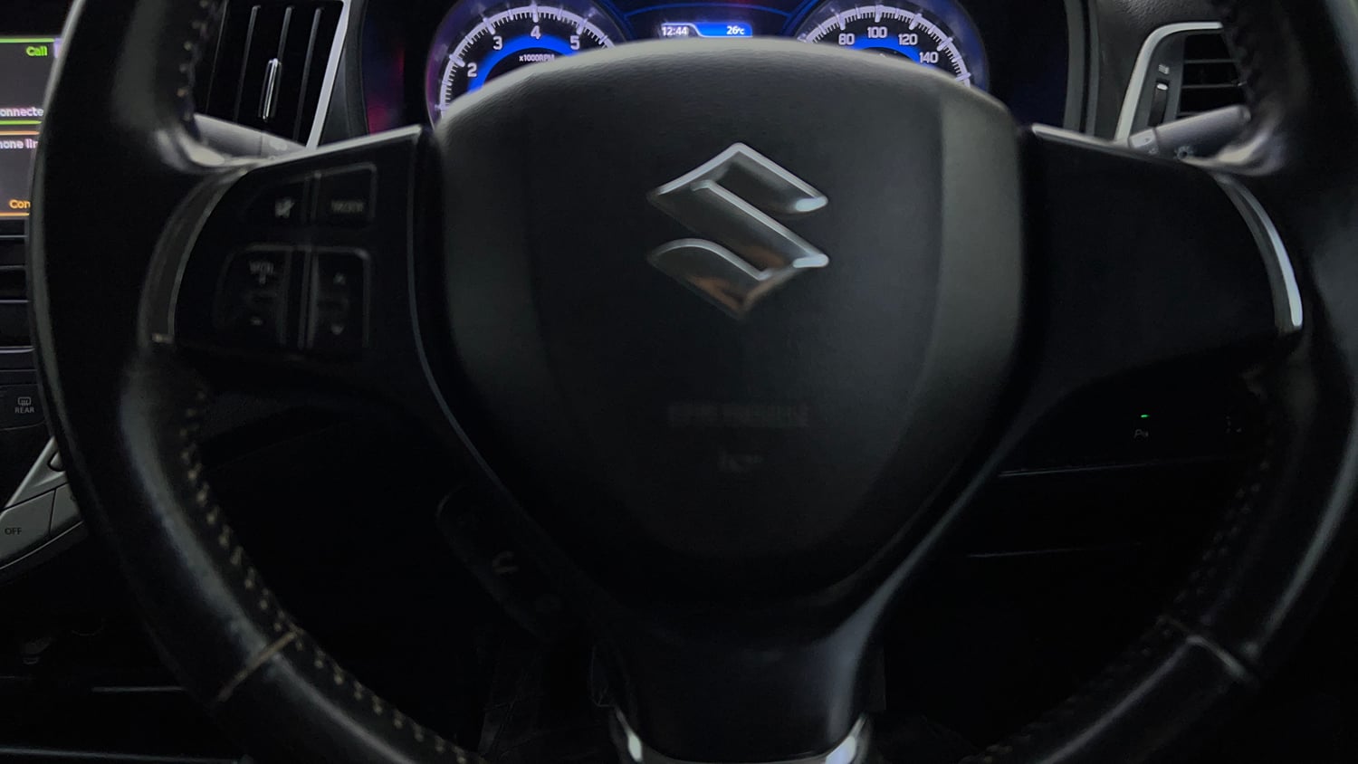 Used 2016 Maruti Suzuki Baleno Alpha 1.2 Petrol Manual top_features Airbags