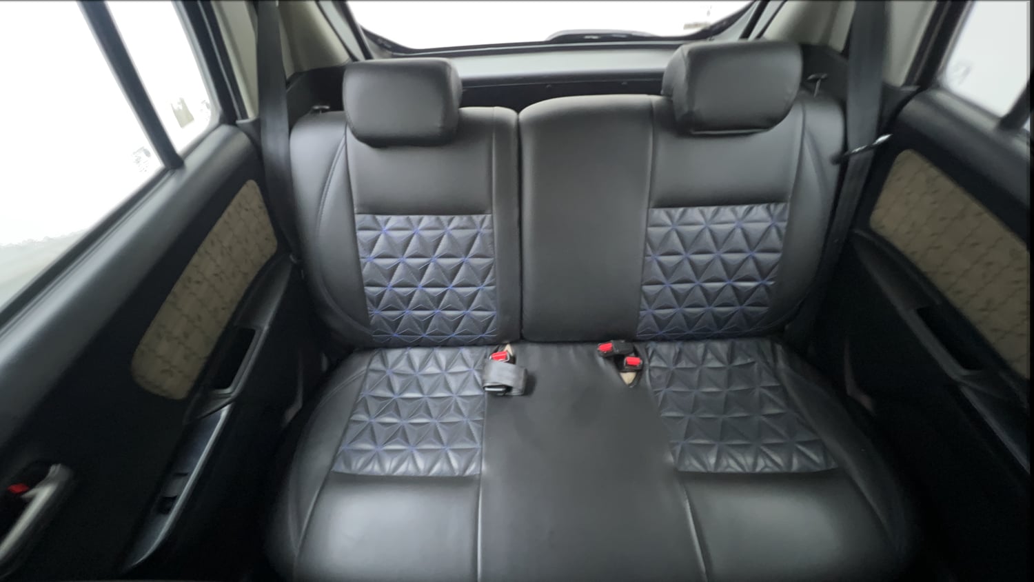 Used 2017 Maruti Suzuki Wagon R VXI Petrol Manual interior REAR SEAT CONDITION VIEW