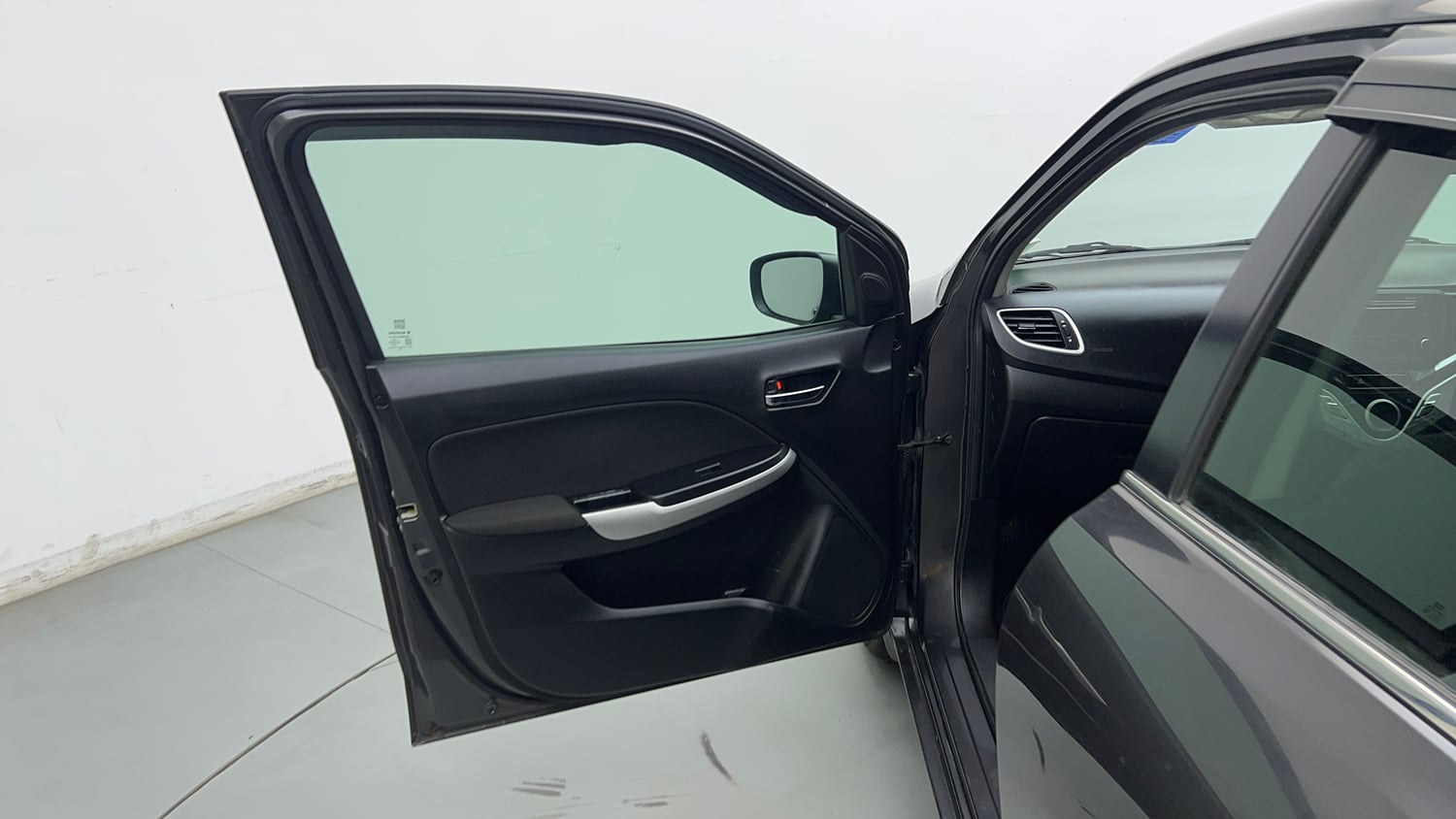 Used 2018 Maruti Suzuki Baleno Zeta 1.2 AT Petrol Automatic interior LEFT FRONT DOOR OPEN VIEW