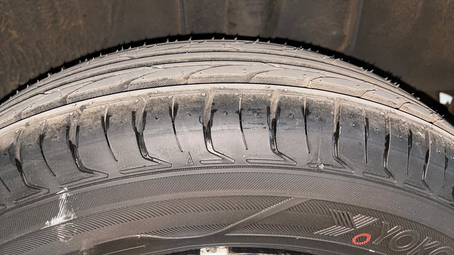 Used 2023 Renault Triber RXT Petrol Manual tyres LEFT REAR TYRE TREAD VIEW