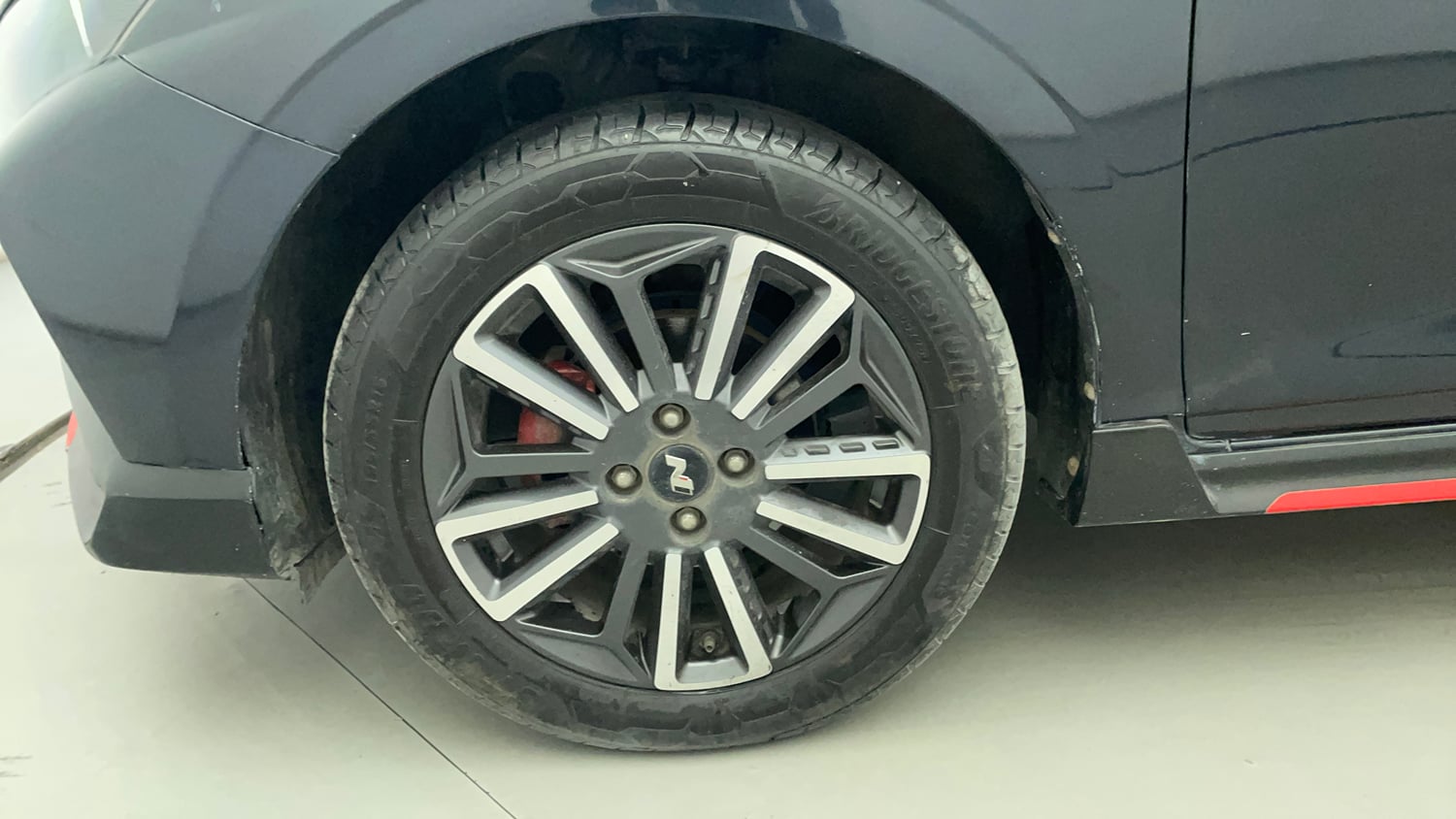 Used 2023 Hyundai i20 N Line N8 1.0 Turbo DCT Petrol Automatic tyres LEFT FRONT TYRE RIM VIEW