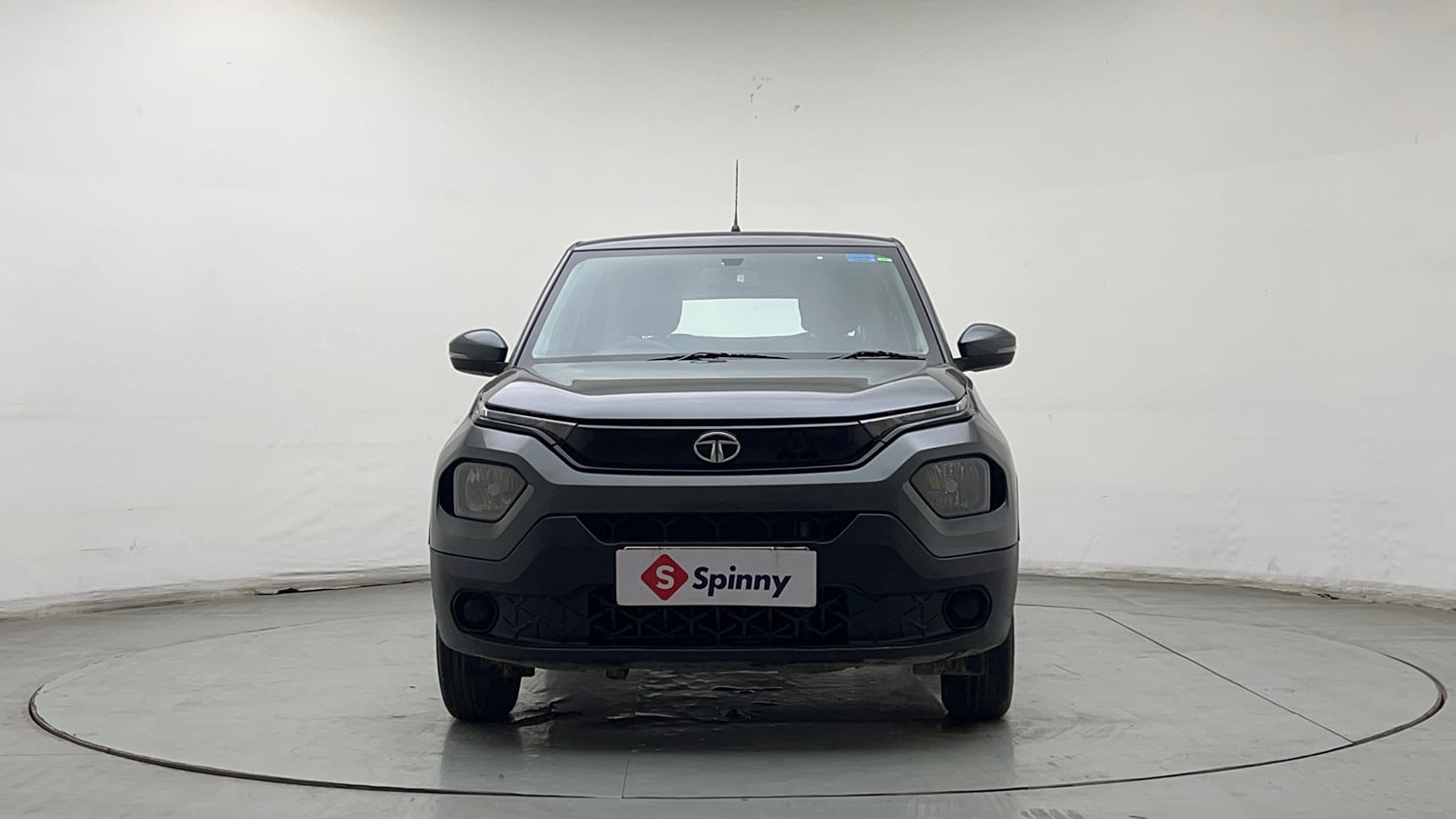 Used 2022 Tata Punch Adventure MT Petrol Manual exterior FRONT VIEW
