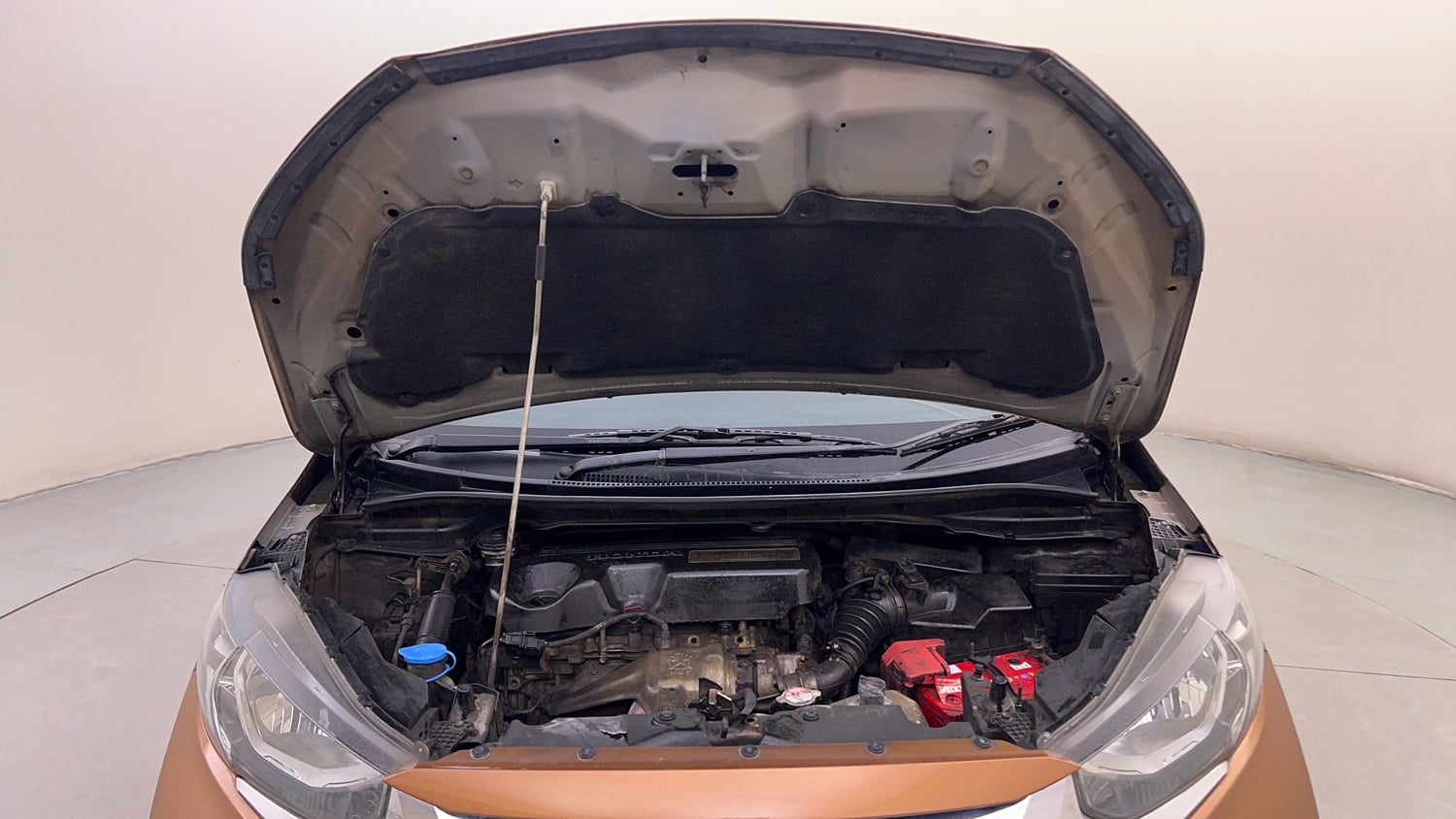 Used 2017 Honda WR-V VX MT Diesel Diesel Manual engine ENGINE & BONNET OPEN FRONT VIEW