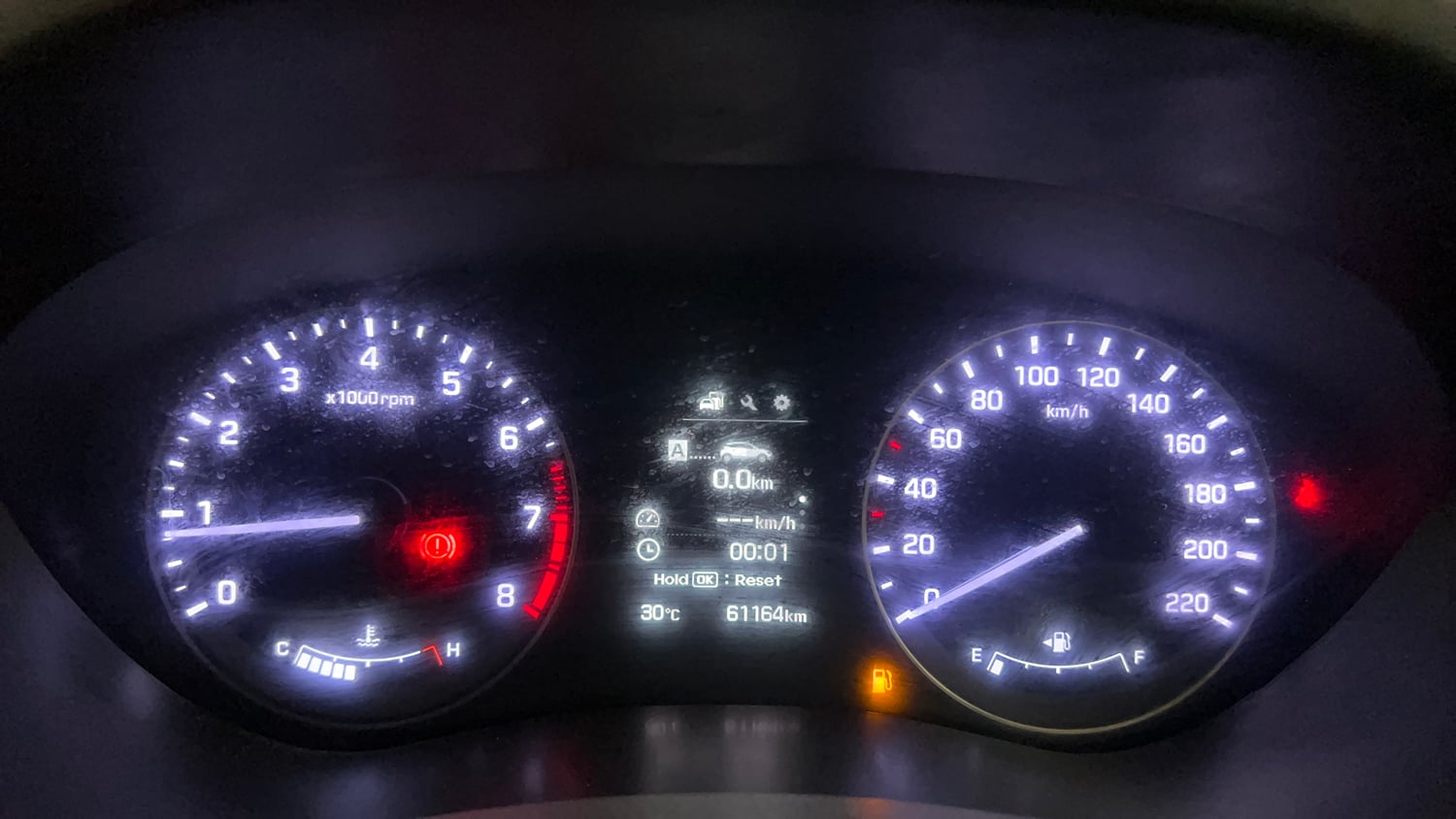 Used 2015 Hyundai Elite i20 Asta 1.2 Petrol Manual interior CLUSTERMETER VIEW