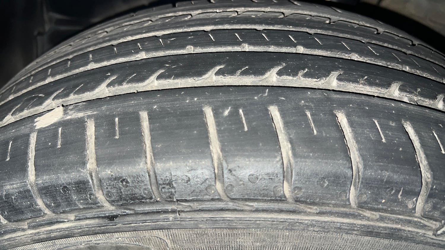 Used 2022 Honda WR-V VX MT Petrol Petrol Manual tyres LEFT FRONT TYRE TREAD VIEW