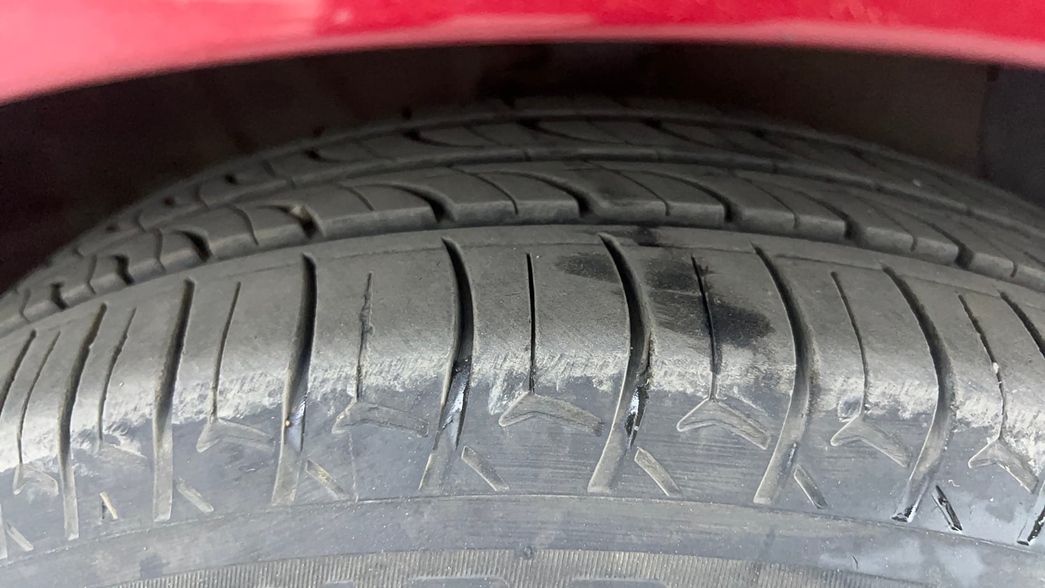 Used 2017 Hyundai Grand i10 Sportz U2 1.2 CRDi Diesel Manual tyres RIGHT FRONT TYRE TREAD VIEW