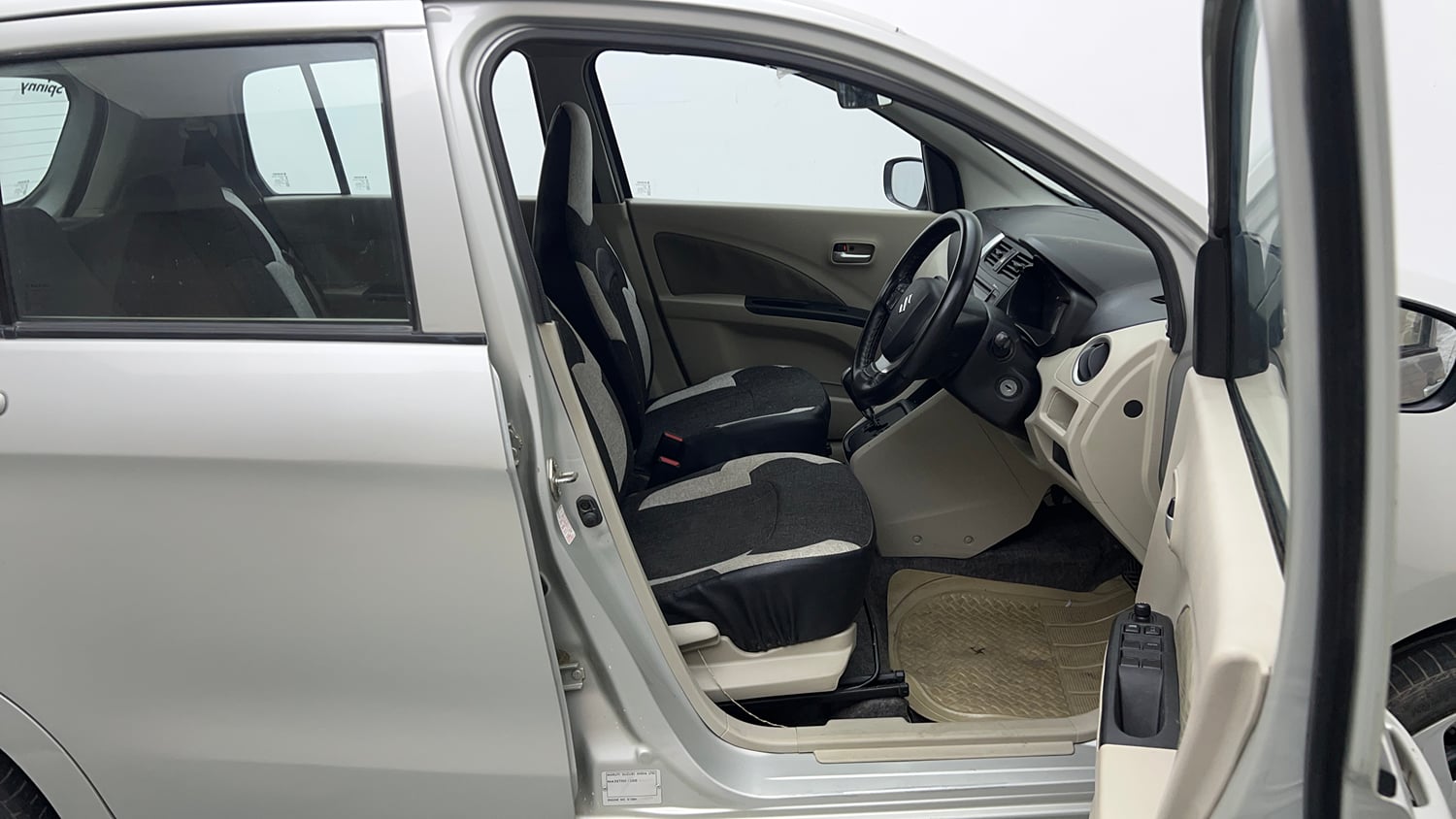 Used 2018 Maruti Suzuki Celerio ZXi (O) AMT Petrol Automatic interior RIGHT SIDE FRONT DOOR CABIN VIEW