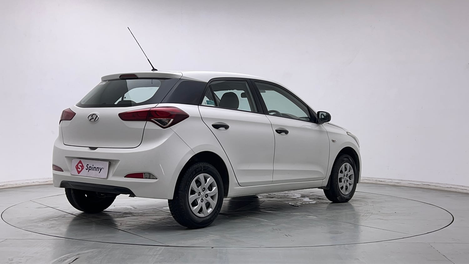 Used 2014 Hyundai Elite i20 Era 1.2 Petrol Manual exterior RIGHT REAR CORNER VIEW