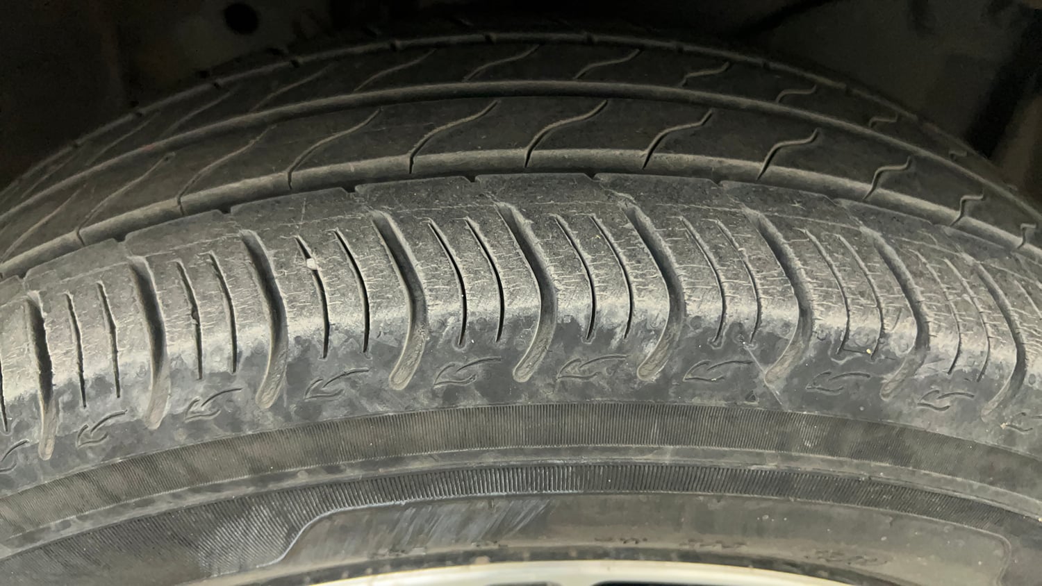 Used 2023 Honda Amaze VX MT 1.2 Petrol Petrol Manual tyres RIGHT FRONT TYRE TREAD VIEW