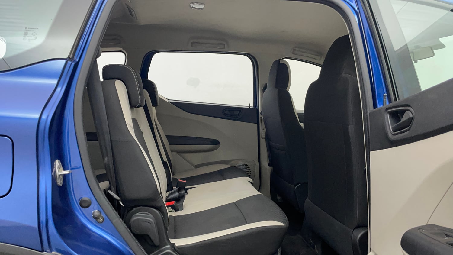 Used 2023 Renault Triber RXT Petrol Manual interior RIGHT SIDE REAR DOOR CABIN VIEW