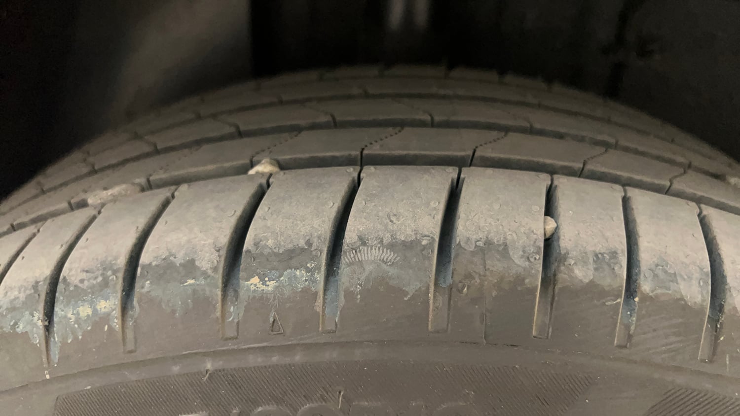Used 2023 Tata Altroz XZA Plus Petrol Petrol Automatic tyres RIGHT REAR TYRE TREAD VIEW