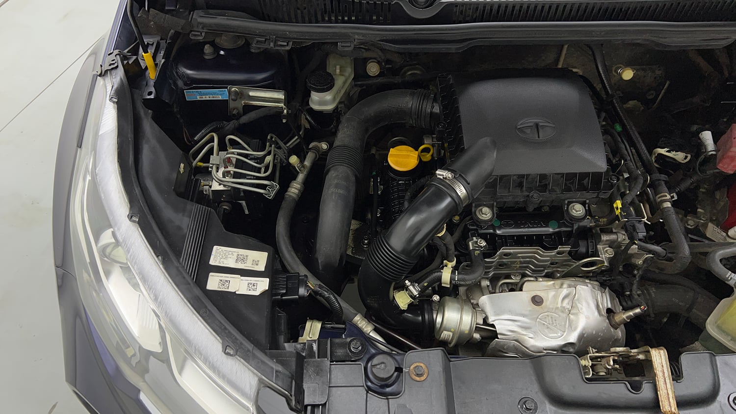 Used 2022 Tata Nexon XZ Plus (HS) Petrol Manual engine ENGINE RIGHT SIDE VIEW