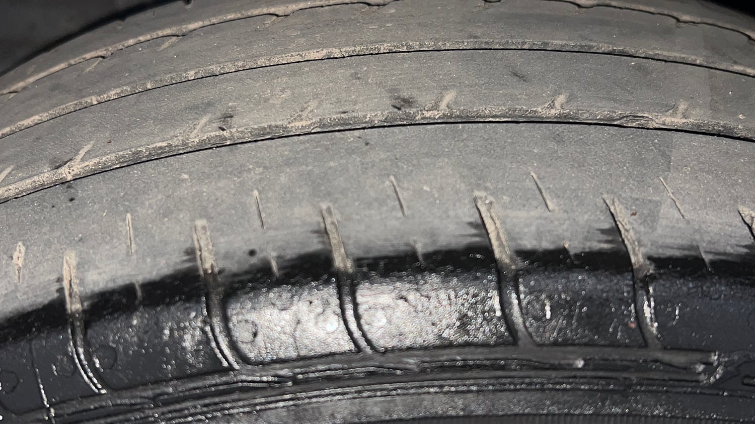 Used 2023 Tata Tiago XZ Plus Petrol Manual tyres RIGHT REAR TYRE TREAD VIEW