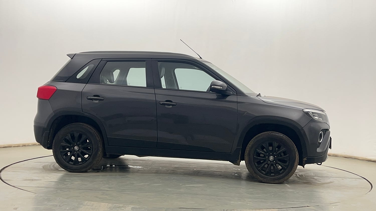 Used 2022 Toyota Urban Cruiser High Grade MT Petrol Manual exterior RIGHT SIDE VIEW