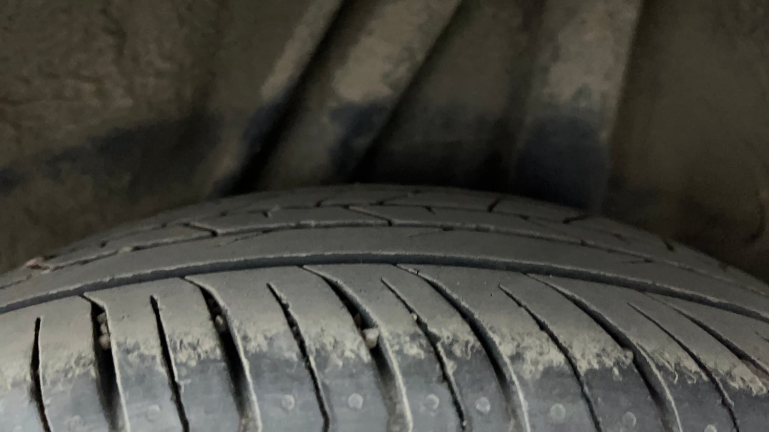 Used 2017 Honda BR-V VX Diesel Diesel Manual tyres LEFT REAR TYRE TREAD VIEW