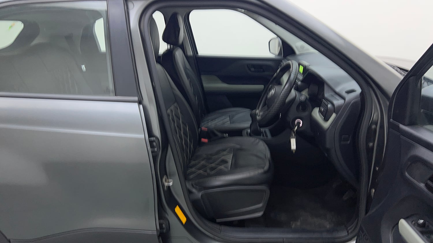 Used 2022 Tata Punch Adventure MT Petrol Manual interior RIGHT SIDE FRONT DOOR CABIN VIEW