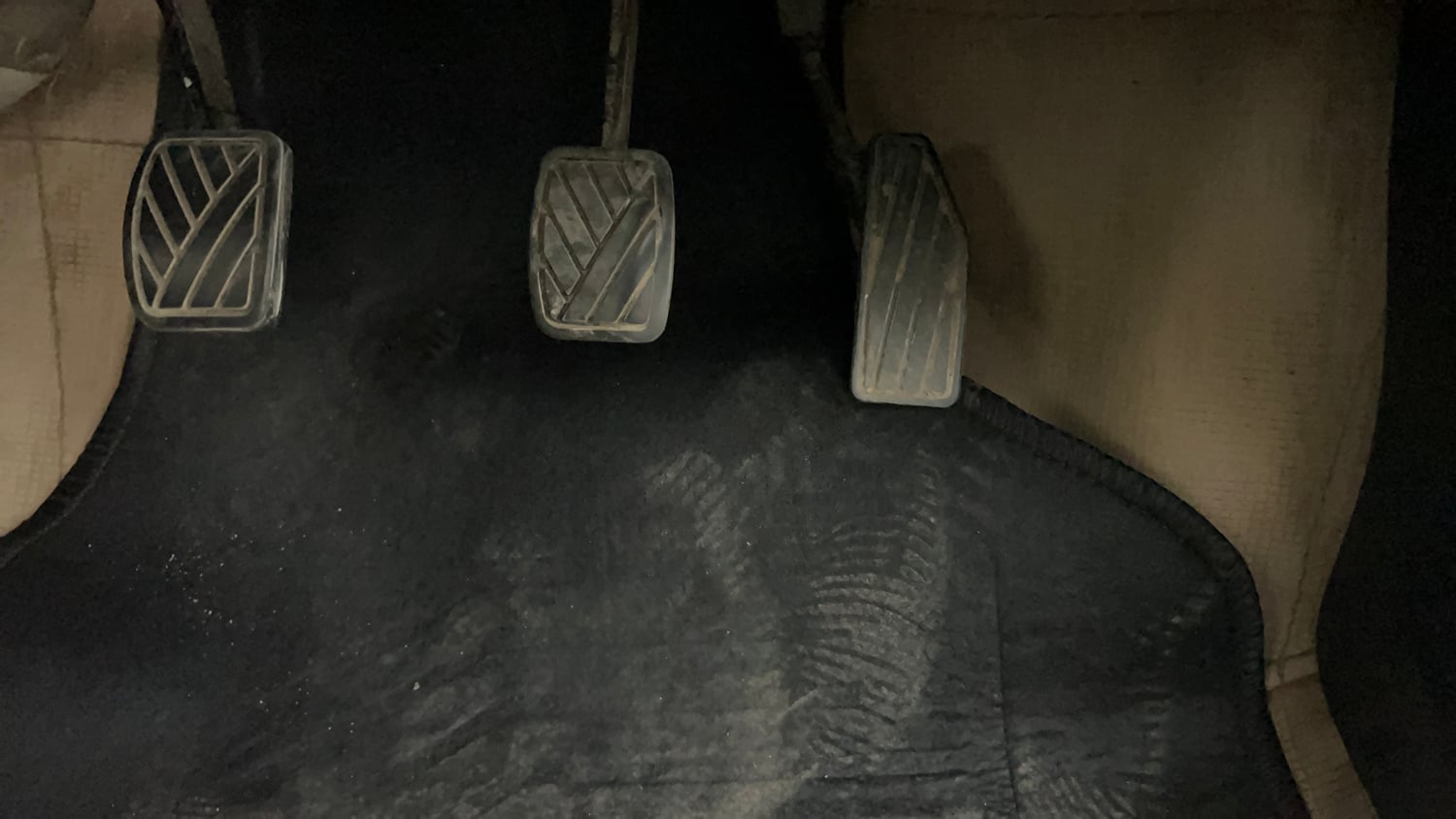 Used 2021 Maruti Suzuki Baleno Delta Petrol Manual interior PEDALS VIEW
