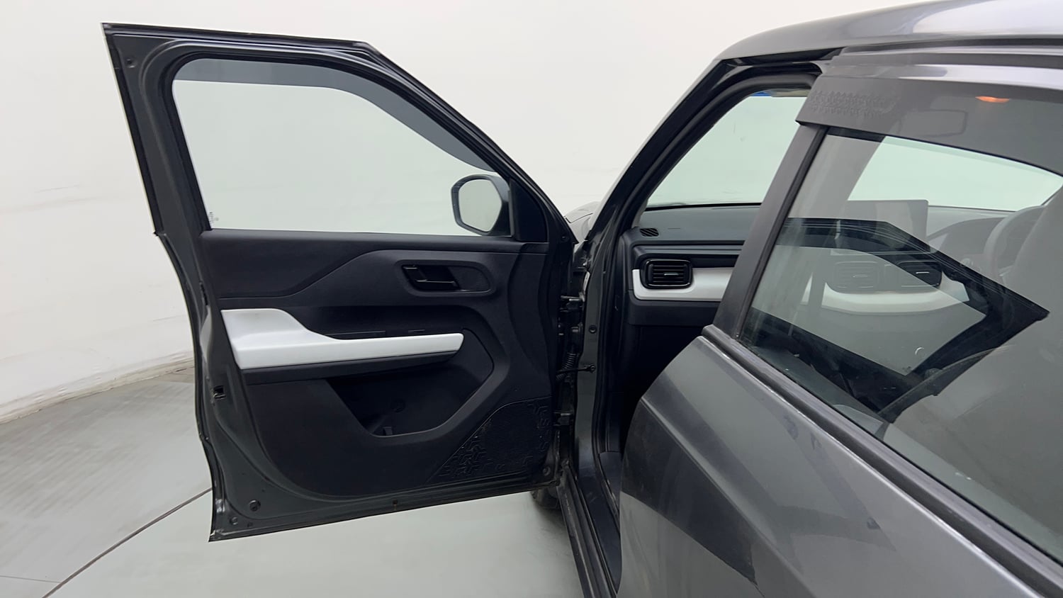 Used 2025 Tata Punch Pure MT Petrol Manual interior LEFT FRONT DOOR OPEN VIEW