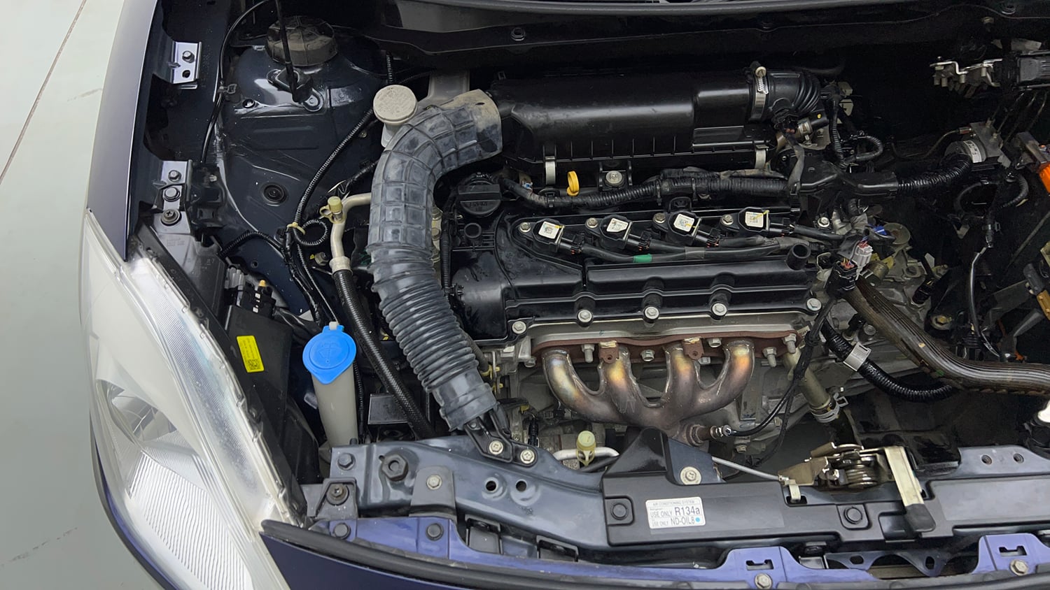 Used 2018 Maruti Suzuki Swift LXi Petrol Manual engine ENGINE RIGHT SIDE VIEW