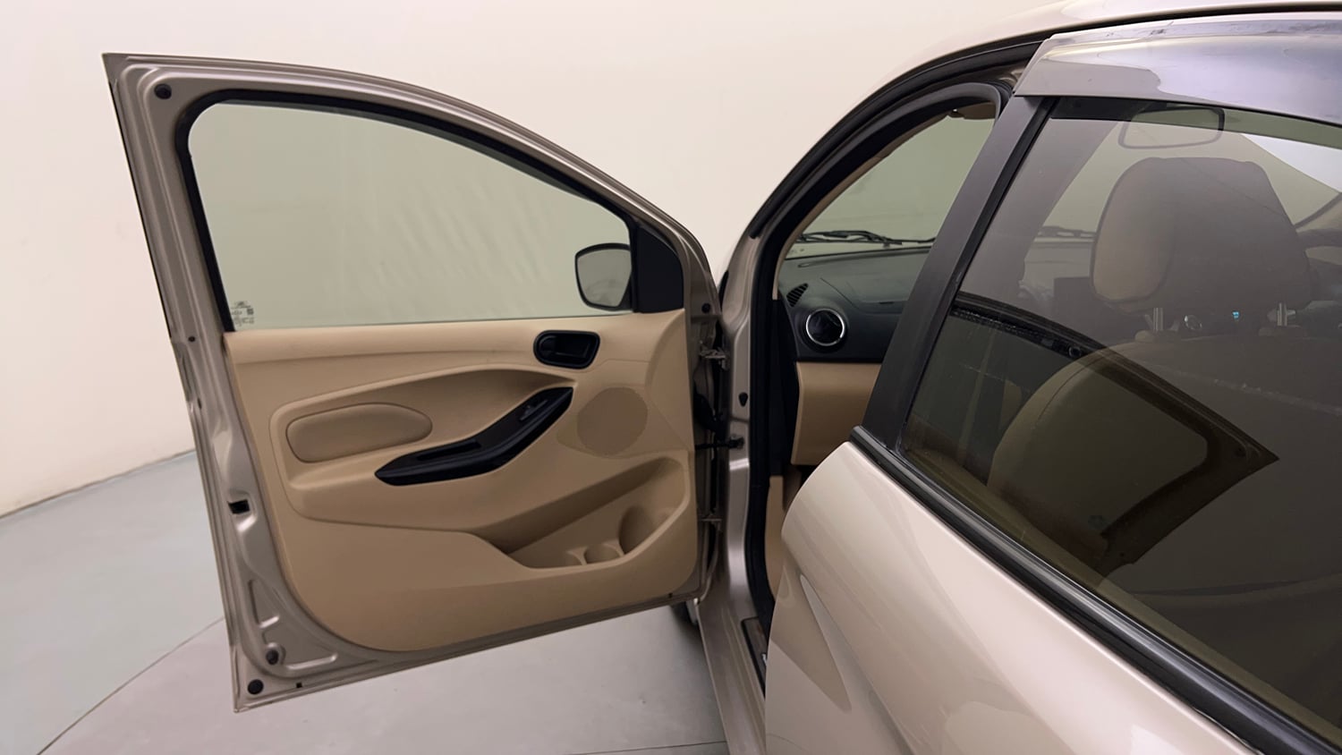 Used 2019 Ford Figo Aspire Titanium 1.2 Ti-VCT Petrol Manual interior LEFT FRONT DOOR OPEN VIEW