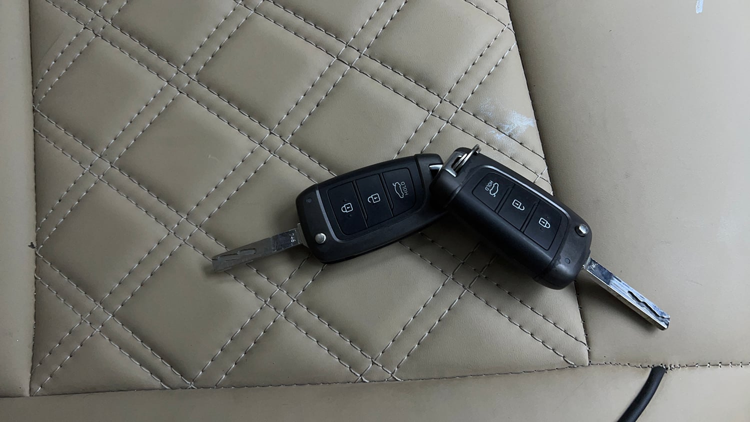 Used 2018 Hyundai Verna SX 1.6 VTVT Petrol Manual extra CAR KEY VIEW