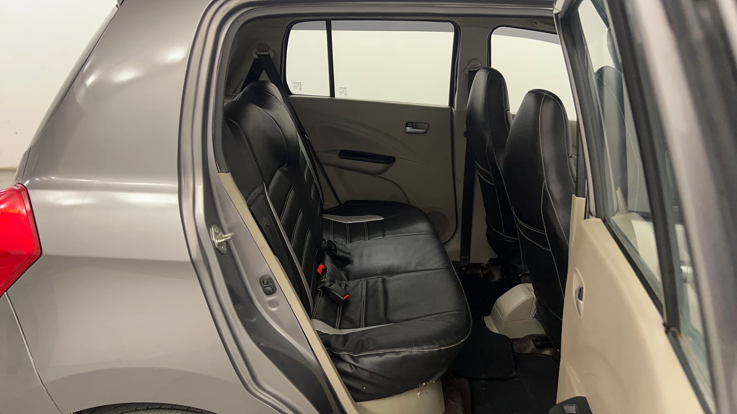 Used 2016 Maruti Suzuki Celerio ZXi AMT Petrol Automatic interior RIGHT SIDE REAR DOOR CABIN VIEW