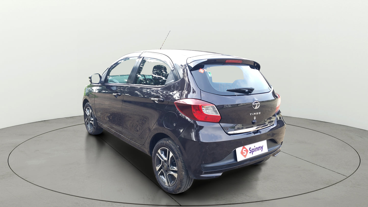 Used 2022 Tata Tiago XZ Plus Petrol Manual exterior LEFT REAR CORNER VIEW
