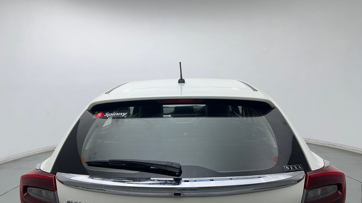 Used 2022 Maruti Suzuki Baleno Zeta Petrol Manual exterior BACK WINDSHIELD VIEW