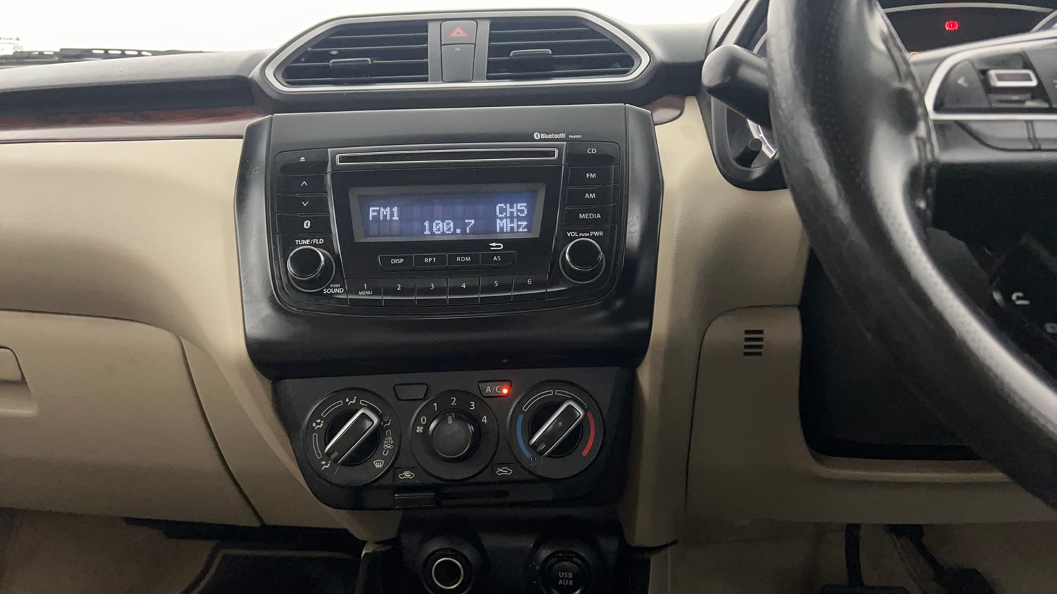 Used 2018 Maruti Suzuki Dzire VDi AMT Diesel Automatic interior MUSIC SYSTEM & AC CONTROL VIEW