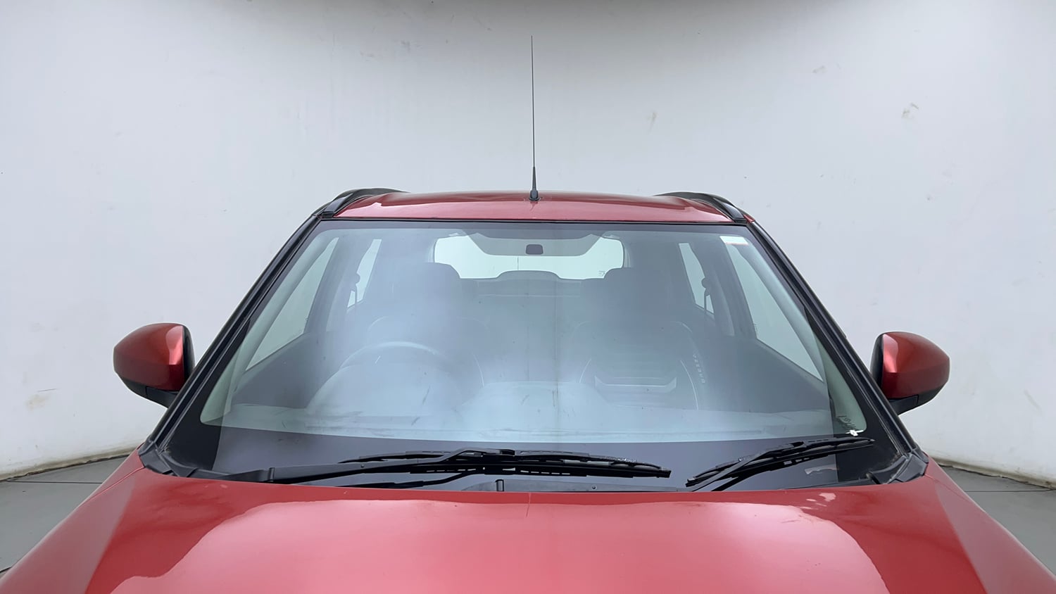 Used 2019 maruti-suzuki Vitara Brezza VDi AGS Diesel Automatic exterior FRONT WINDSHIELD VIEW