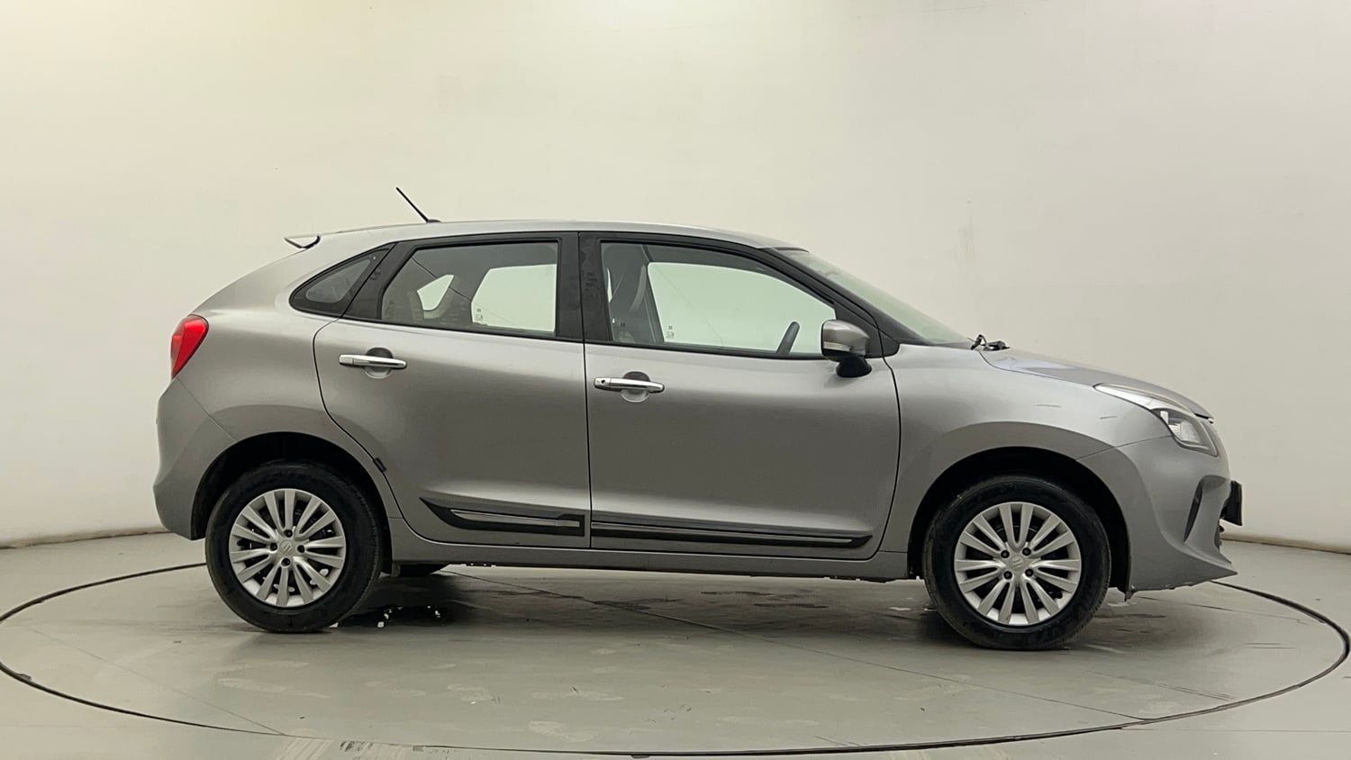 Used 2021 Maruti Suzuki Baleno Delta Petrol Manual exterior RIGHT SIDE VIEW