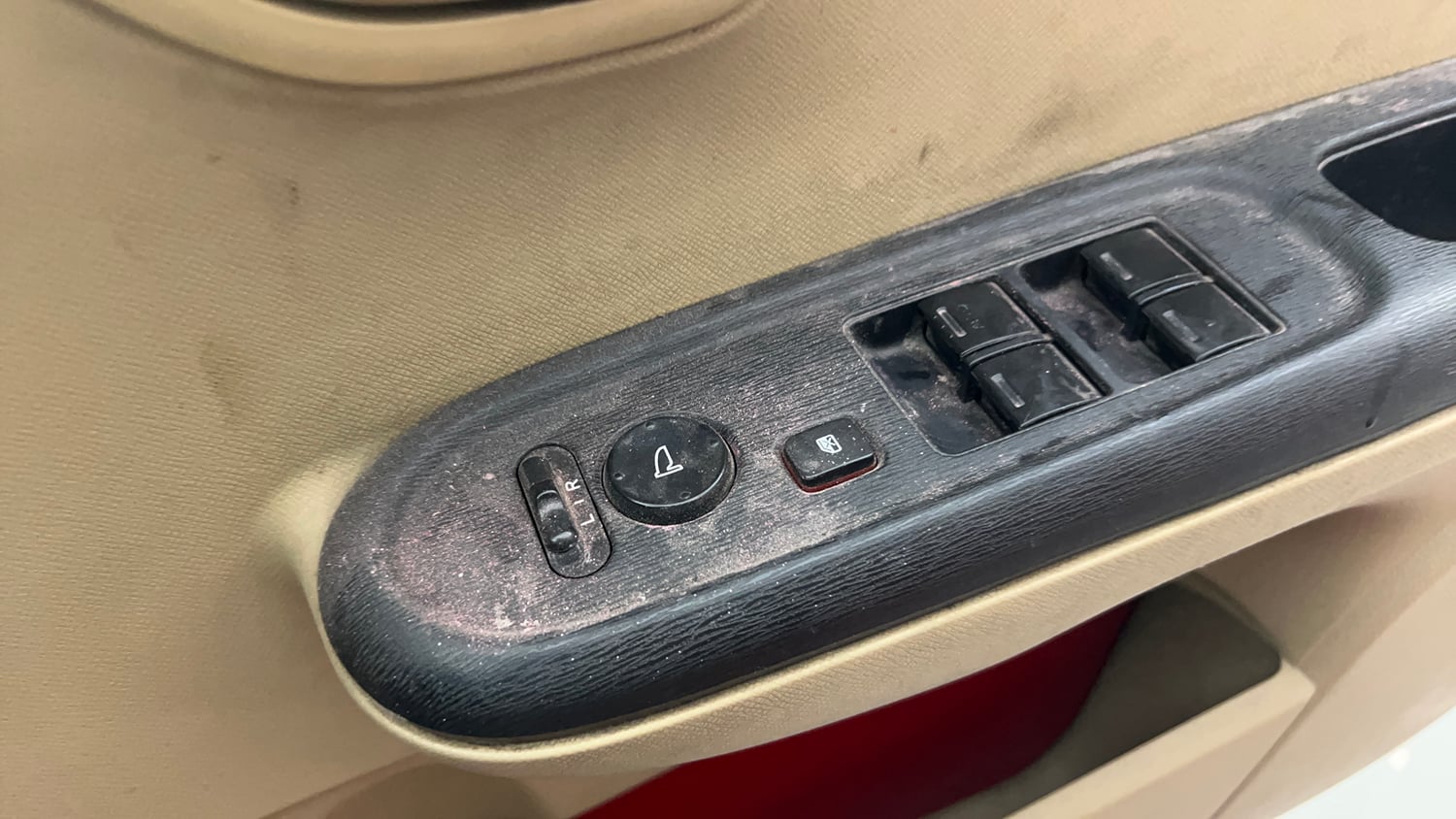 Used 2014 Honda Brio S MT Petrol Manual top_features Adjustable ORVM