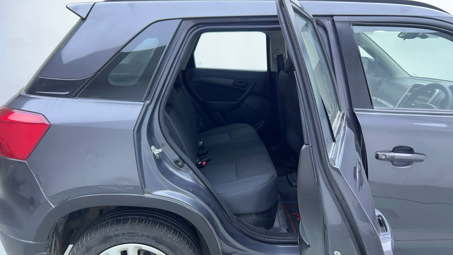 Used 2022 maruti-suzuki Vitara Brezza VXi Petrol Manual interior RIGHT SIDE REAR DOOR CABIN VIEW