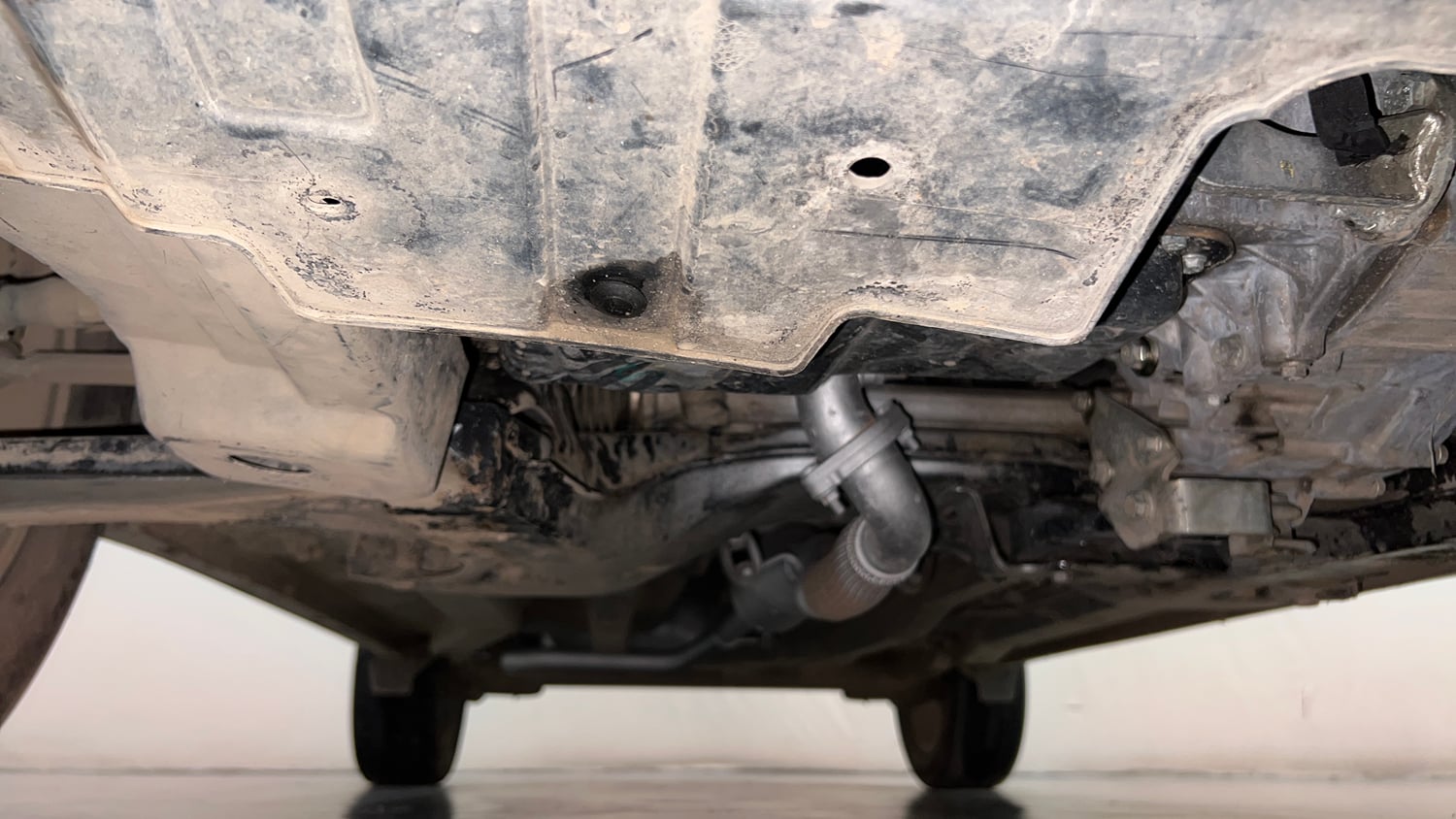 Used 2021 Tata Nexon XZA Plus Diesel Diesel Automatic extra FRONT LEFT UNDERBODY VIEW