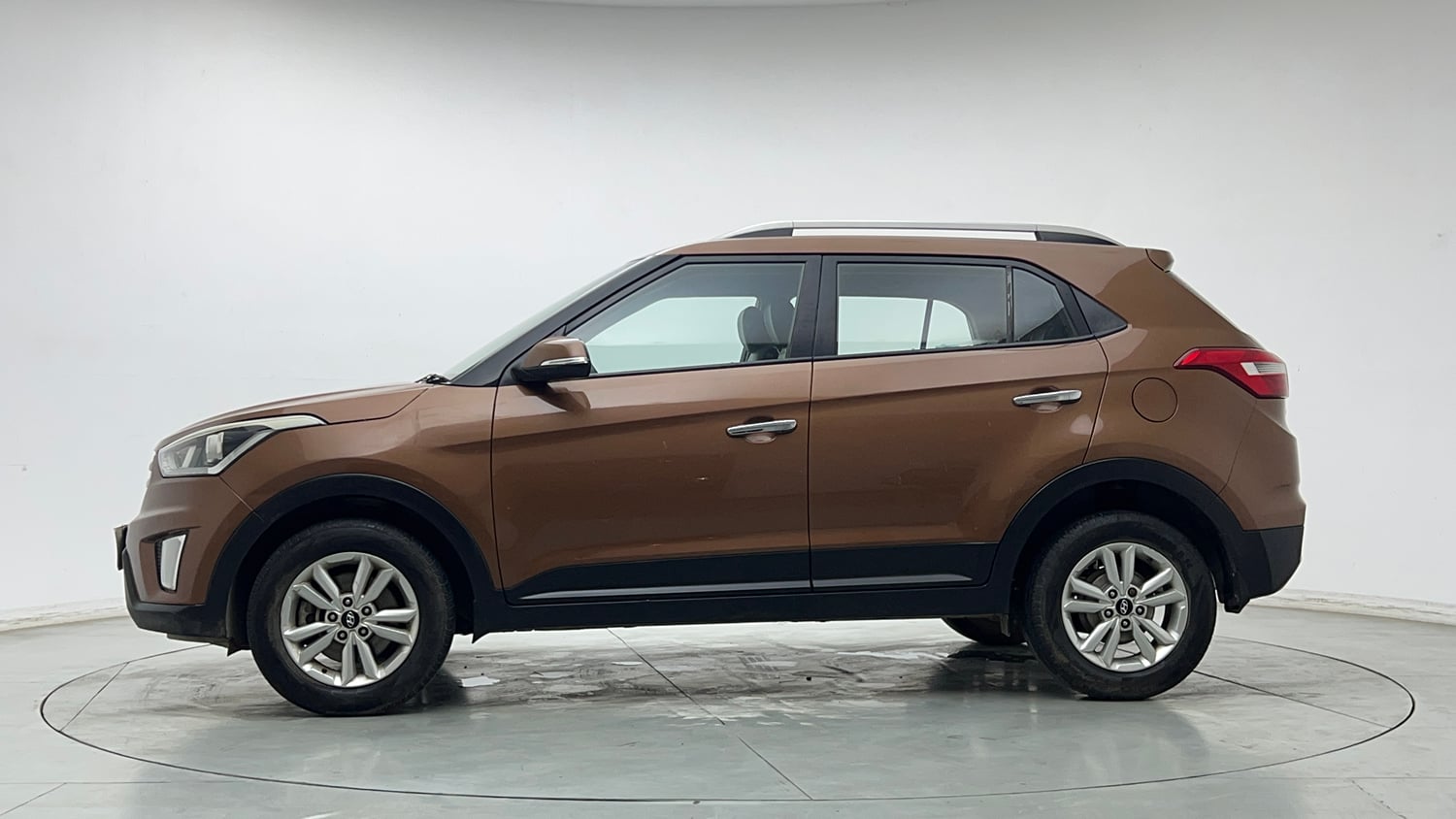 Used 2017 Hyundai Creta SX Plus 1.6  Petrol Petrol Manual exterior LEFT SIDE VIEW